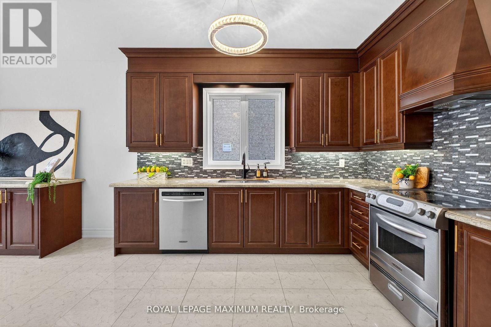 27 Acqua Drive, Vaughan, Ontario  L4H 3L1 - Photo 11 - N12726992