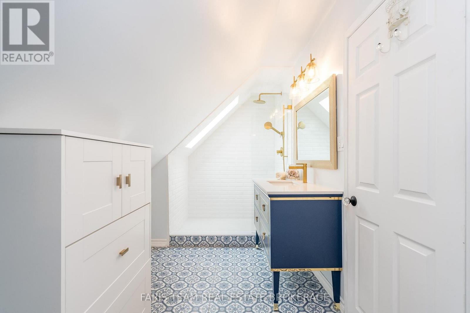 32 Cairns Boulevard, Springwater, Ontario  L9X 0N8 - Photo 20 - S12726960