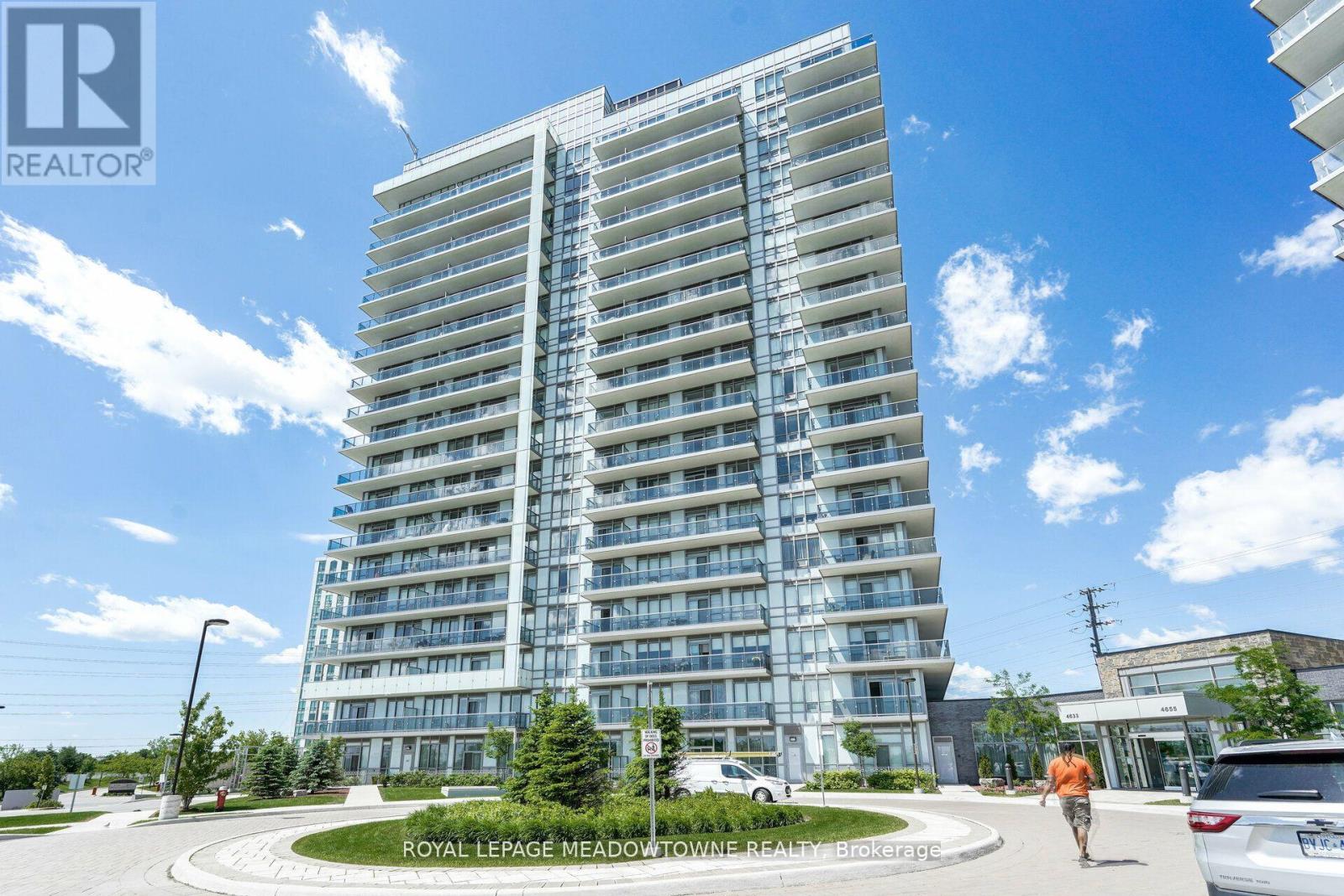PH1 - 4677 GLEN ERIN DRIVE, Mississauga, Ontario