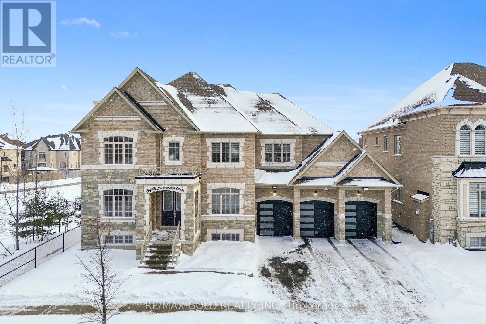 34 Yellowhammer Crescent, Brampton, Ontario  L6P 4J6 - Photo 5 - W12726984