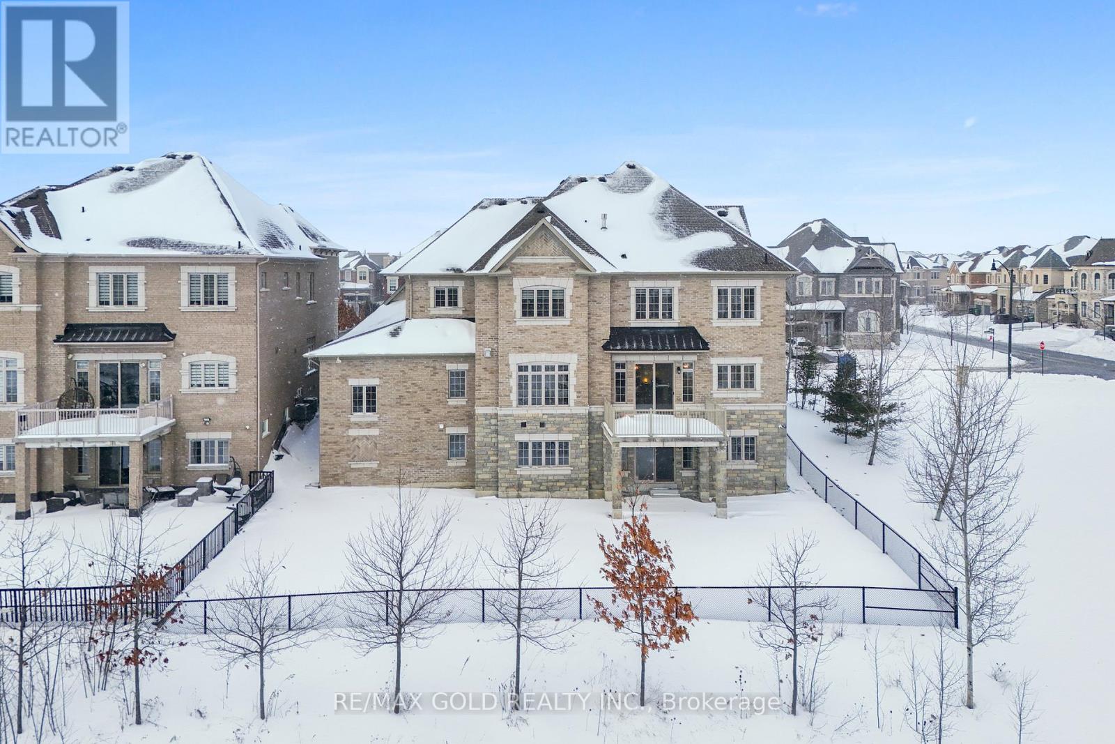 34 Yellowhammer Crescent, Brampton, Ontario  L6P 4J6 - Photo 7 - W12726984