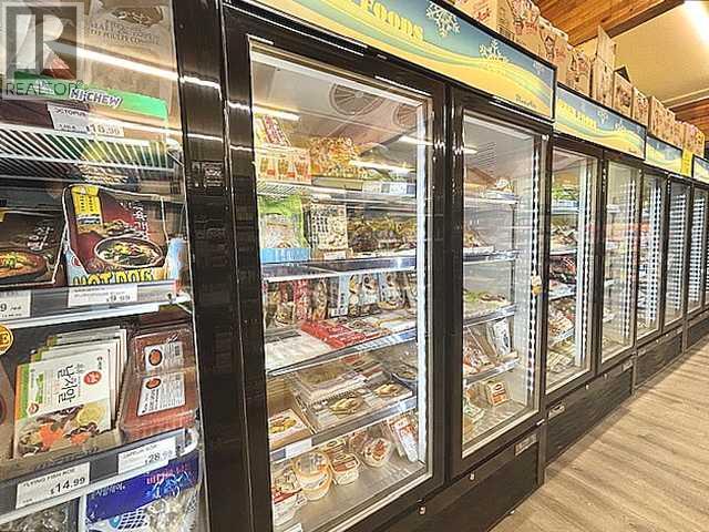 5 Fir Street, Red Deer, Alberta  T4N 4Y1 - Photo 3 - A2138171