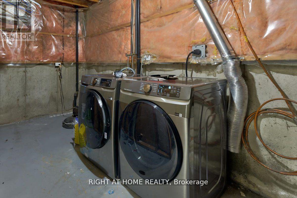 275 Tagge Crescent, Kitchener, Ontario  N2K 3R7 - Photo 21 - X12726990