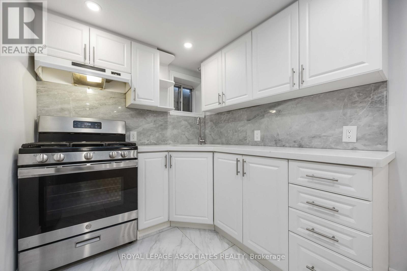 Bsmt - 90 Bellamy Road S, Toronto, Ontario  M1M 3P7 - Photo 18 - E12724060