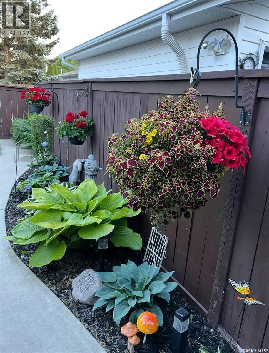 A 2004 Foley Drive, North Battleford, Saskatchewan  S9A 3G9 - Photo 16 - SK025760