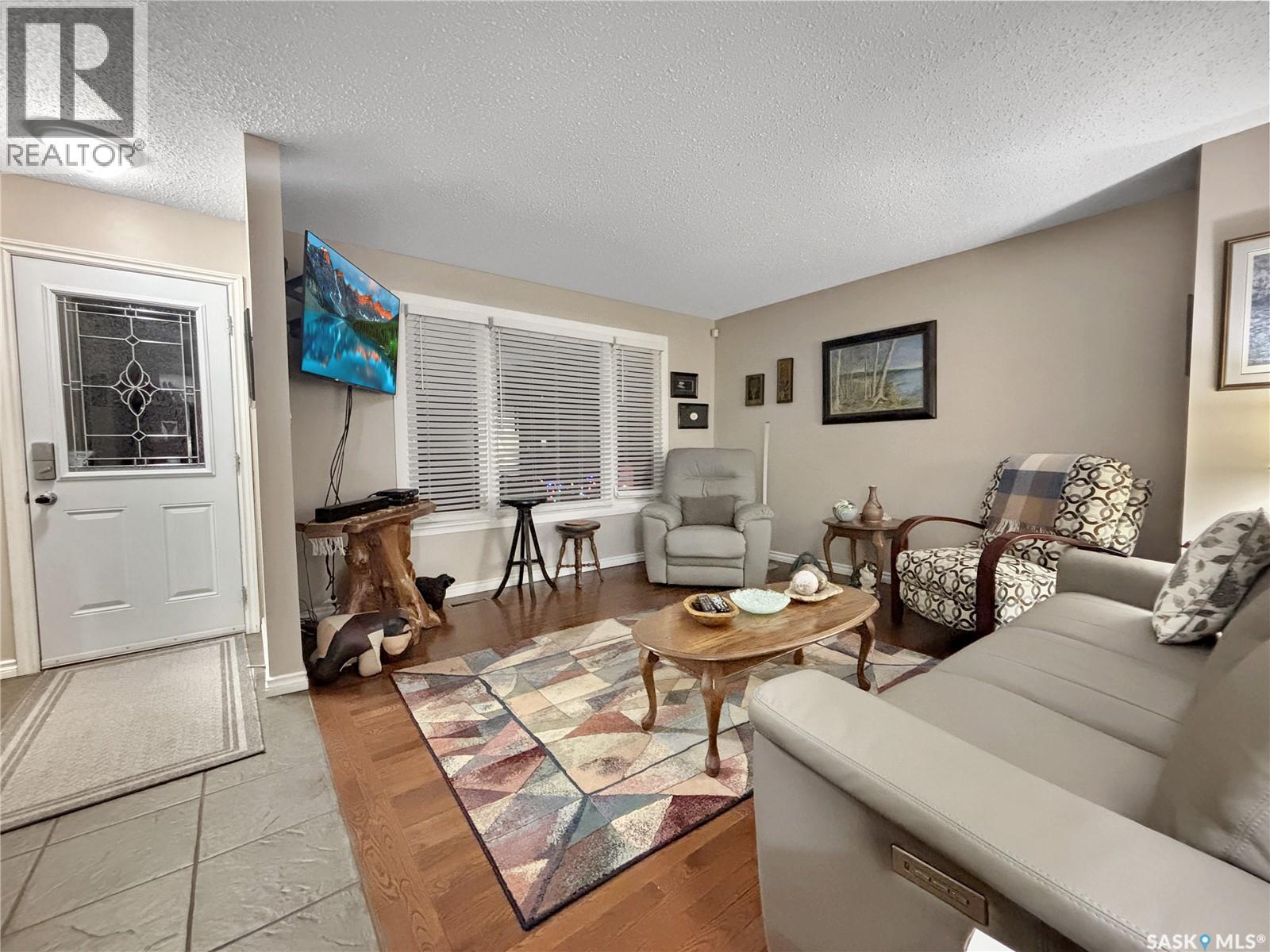 A 2004 Foley Drive, North Battleford, Saskatchewan  S9A 3G9 - Photo 3 - SK025760