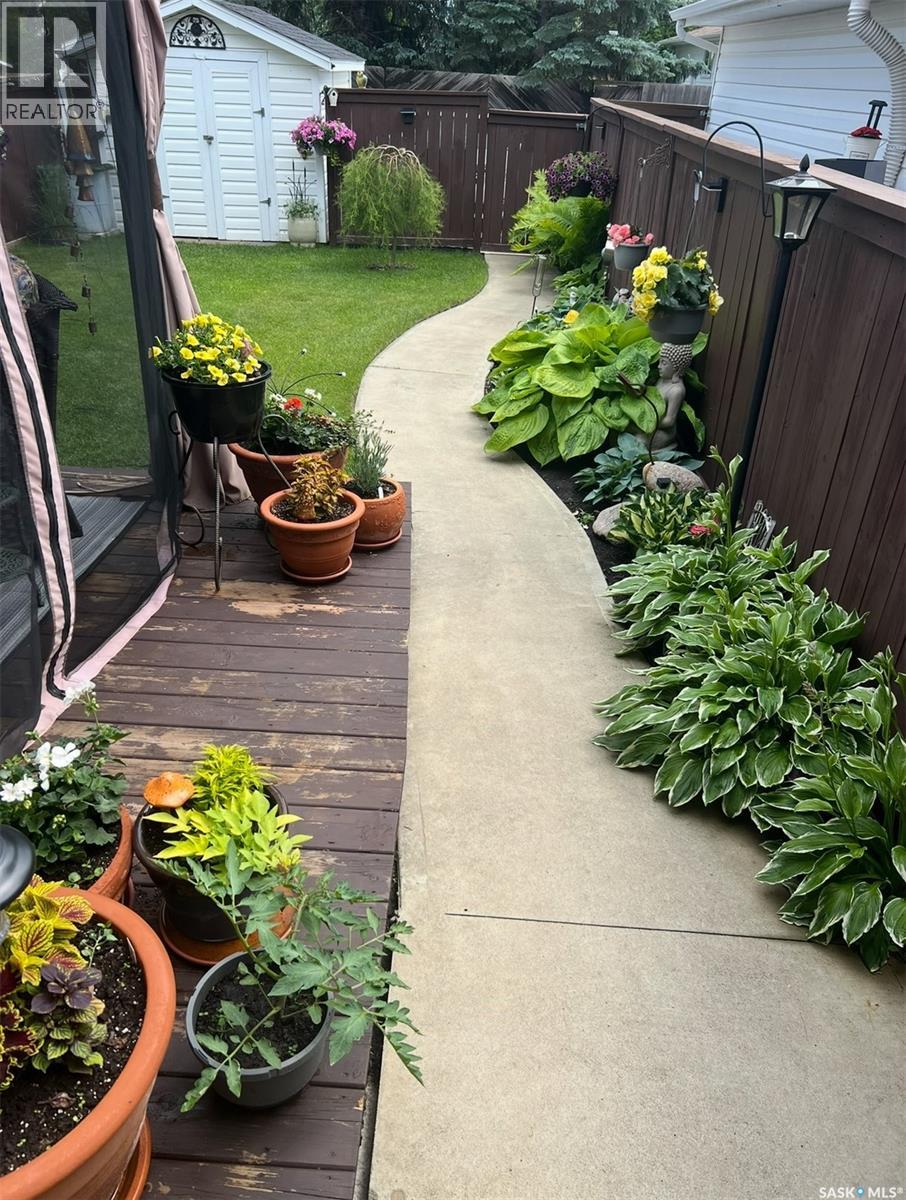 A 2004 Foley Drive, North Battleford, Saskatchewan  S9A 3G9 - Photo 15 - SK025760