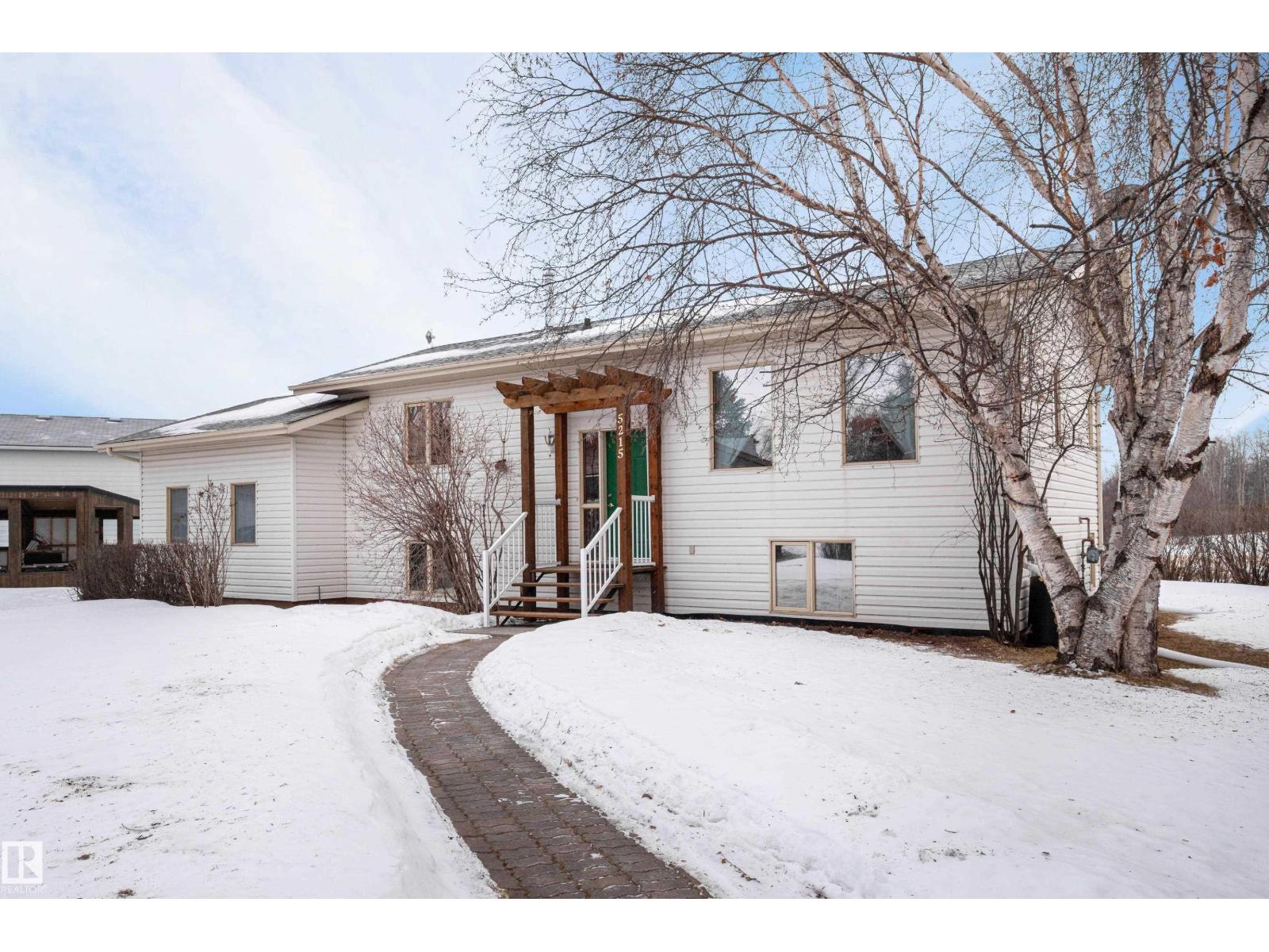 5215 49 Av, Onoway, Alberta  T0E 1V0 - Photo 2 - E4470980