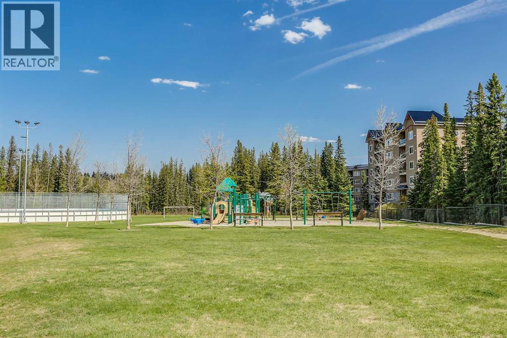 534, 10 Discovery Ridge Close Sw, Calgary, Alberta  T3H 5X3 - Photo 38 - A2278560