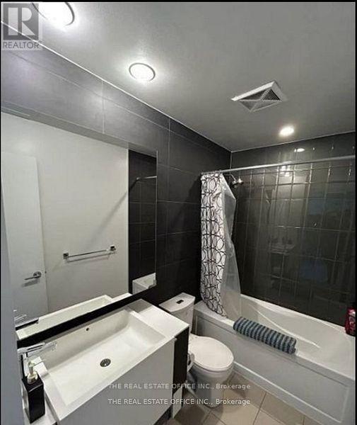 202 - 151 Dan Leckie Way, Toronto, Ontario  M5V 4B2 - Photo 11 - C12727008
