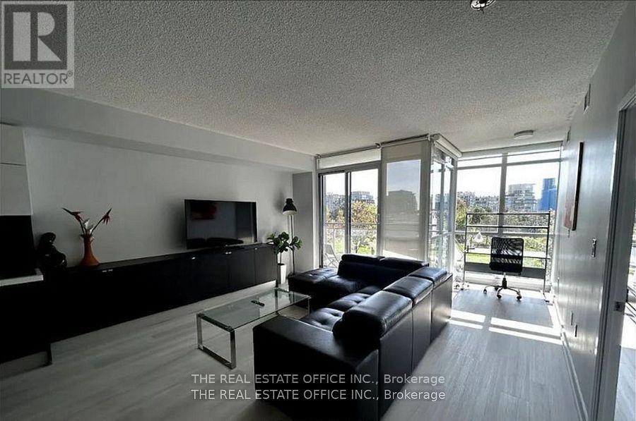 202 - 151 Dan Leckie Way, Toronto, Ontario  M5V 4B2 - Photo 2 - C12727008