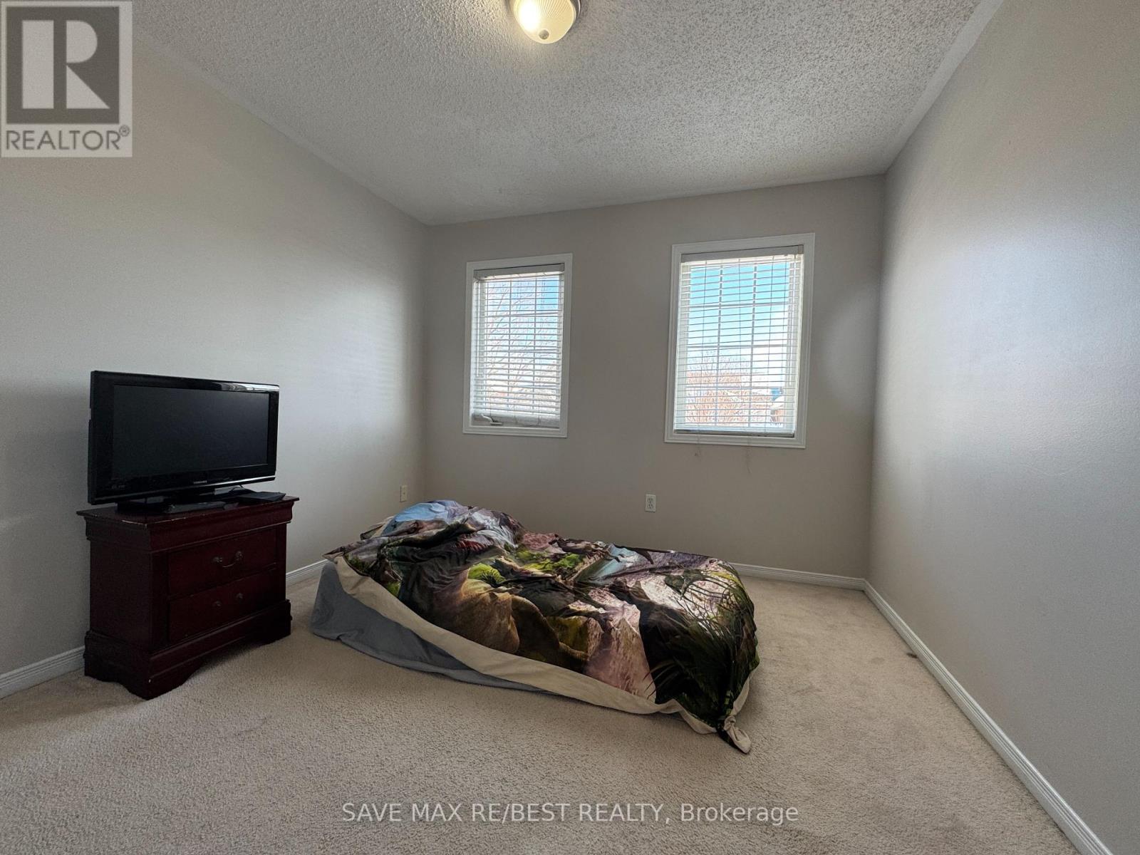 Main - 48 Zia Dodda Crescent, Brampton, Ontario  L6P 1J5 - Photo 8 - W12727058