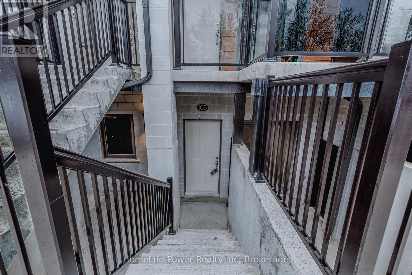 25 Isherwood Avenue, Cambridge, Ontario  N1R 0E2 - Photo 3 - X12727074