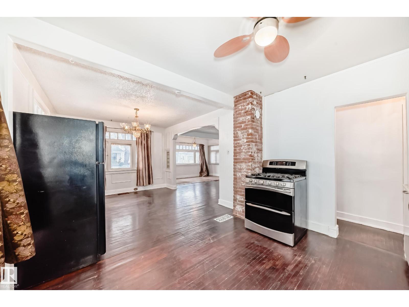 11619 96 St Nw, Edmonton, Alberta  T5G 1T8 - Photo 4 - E4470984