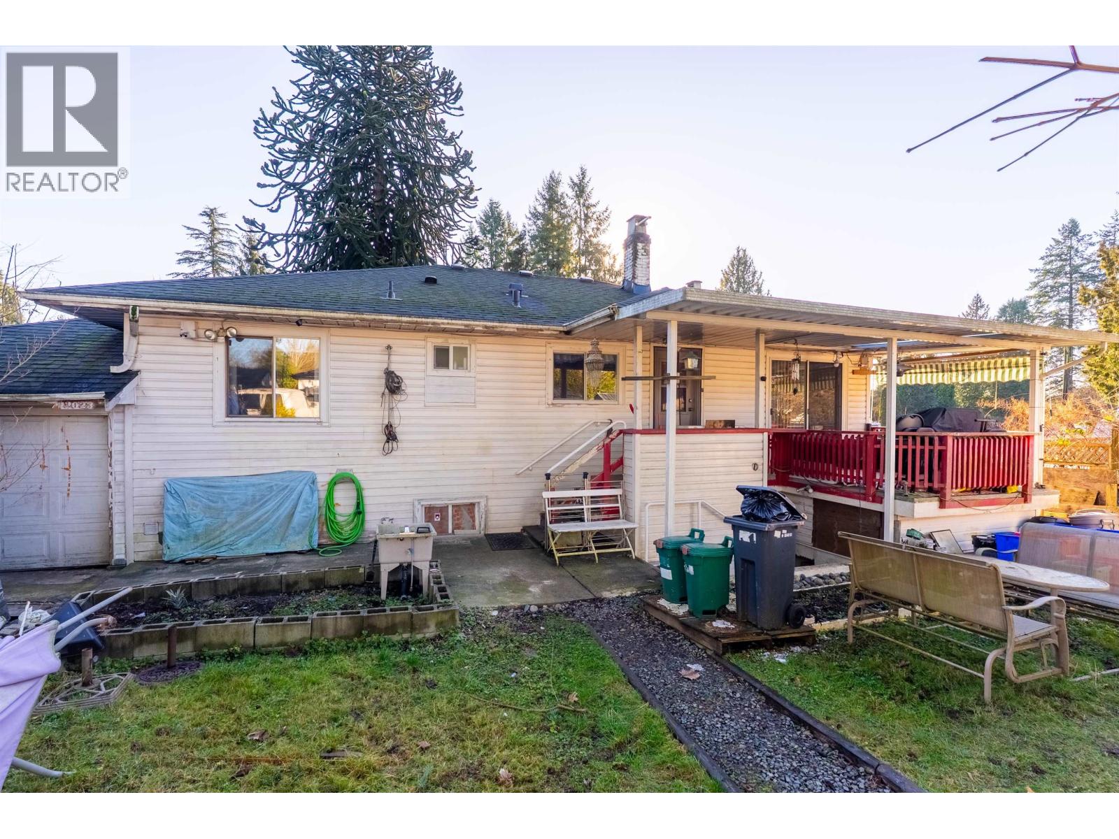 22023 Lougheed Highway, Maple Ridge, British Columbia  V2X 2S7 - Photo 29 - R3075295