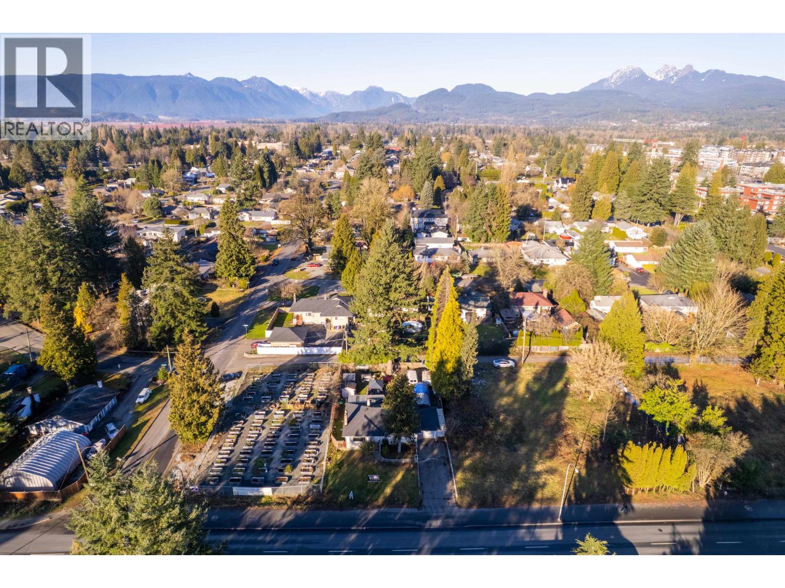 22023 Lougheed Highway, Maple Ridge, British Columbia  V2X 2S7 - Photo 33 - R3075295