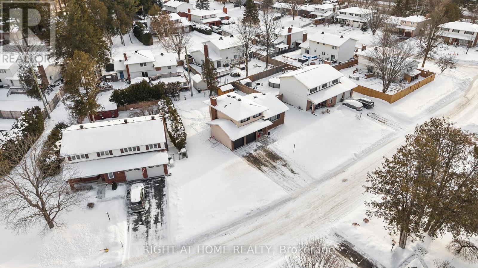 12 Butterfield Road, Ottawa, Ontario  K0A 3P0 - Photo 42 - X12727102