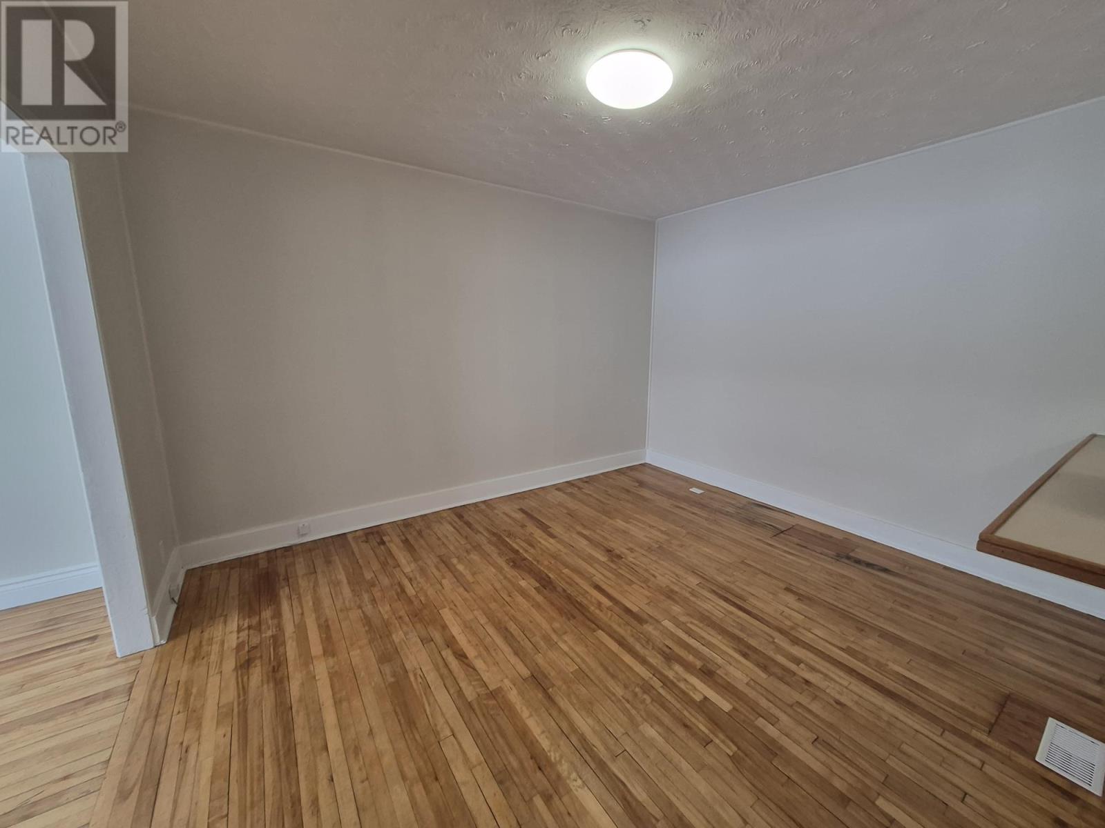 40 Stevens Ave, Marathon, Ontario  P0T 2E0 - Photo 9 - TB2600116