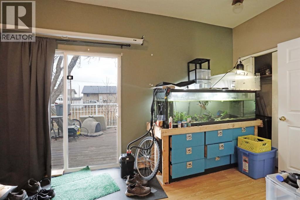 418 8 Avenue, Bassano, Alberta  T0J 0B0 - Photo 11 - A2281484