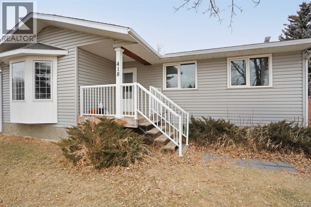 418 8 Avenue, Bassano, Alberta  T0J 0B0 - Photo 2 - A2281484