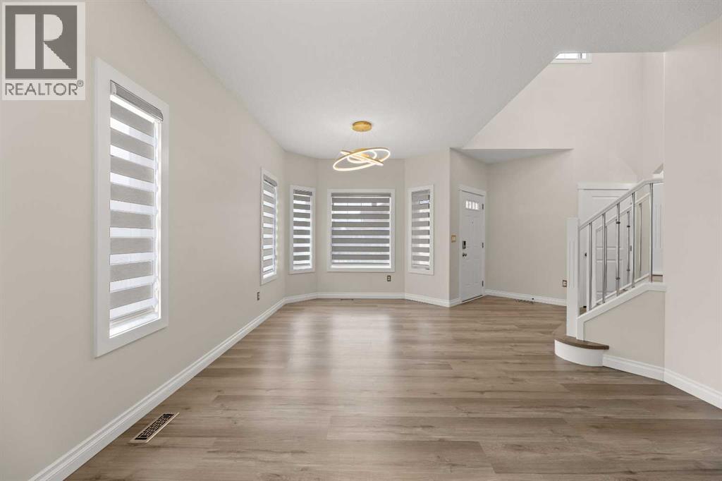 165 Canals Circle Sw, Airdrie, Alberta  T4B 3E8 - Photo 4 - A2276341