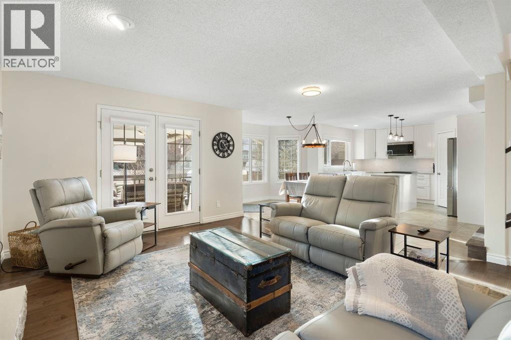 209 Hawkstone Drive Nw, Calgary, Alberta  T3G 3R1 - Photo 20 - A2278752