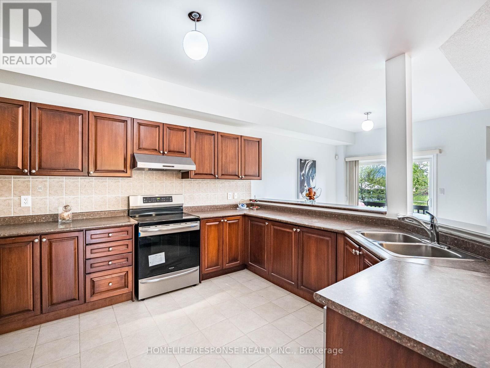 Upper - 7272 Milano Court, Mississauga, Ontario  L5W 0A2 - Photo 16 - W12672906