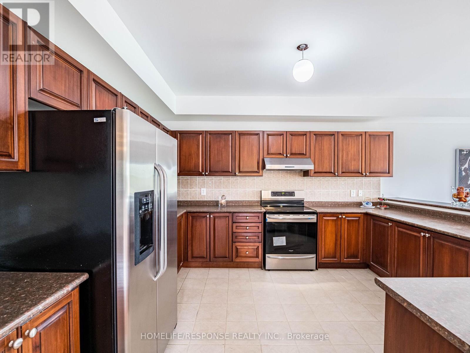 Upper - 7272 Milano Court, Mississauga, Ontario  L5W 0A2 - Photo 15 - W12672906