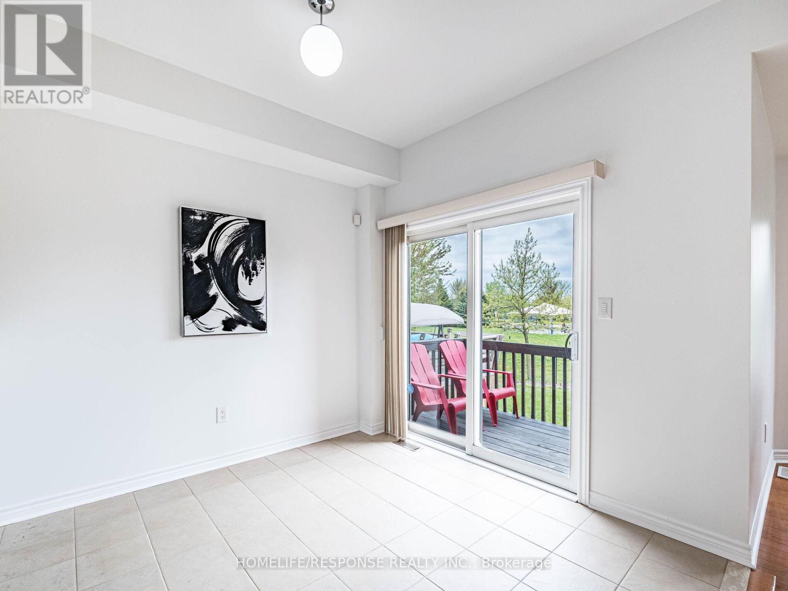 Upper - 7272 Milano Court, Mississauga, Ontario  L5W 0A2 - Photo 14 - W12672906