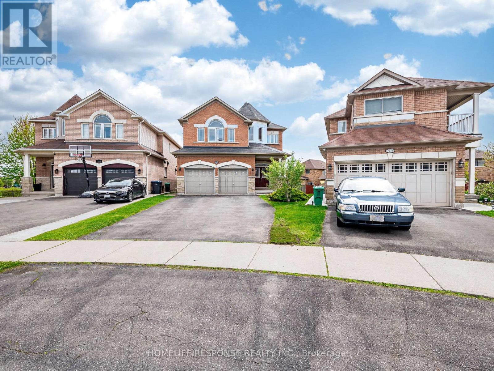 Upper - 7272 Milano Court, Mississauga, Ontario  L5W 0A2 - Photo 3 - W12672906