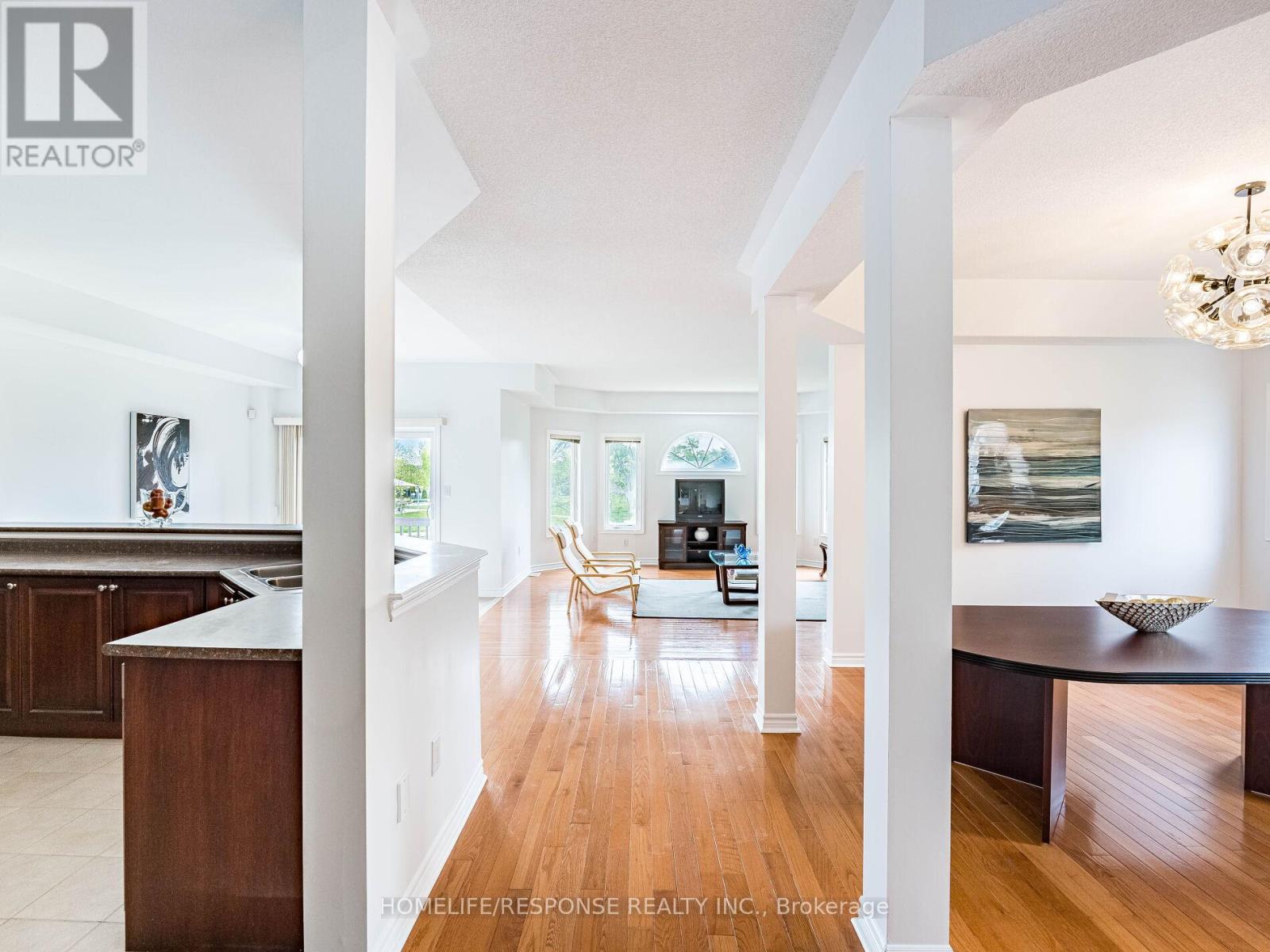 Upper - 7272 Milano Court, Mississauga, Ontario  L5W 0A2 - Photo 9 - W12672906