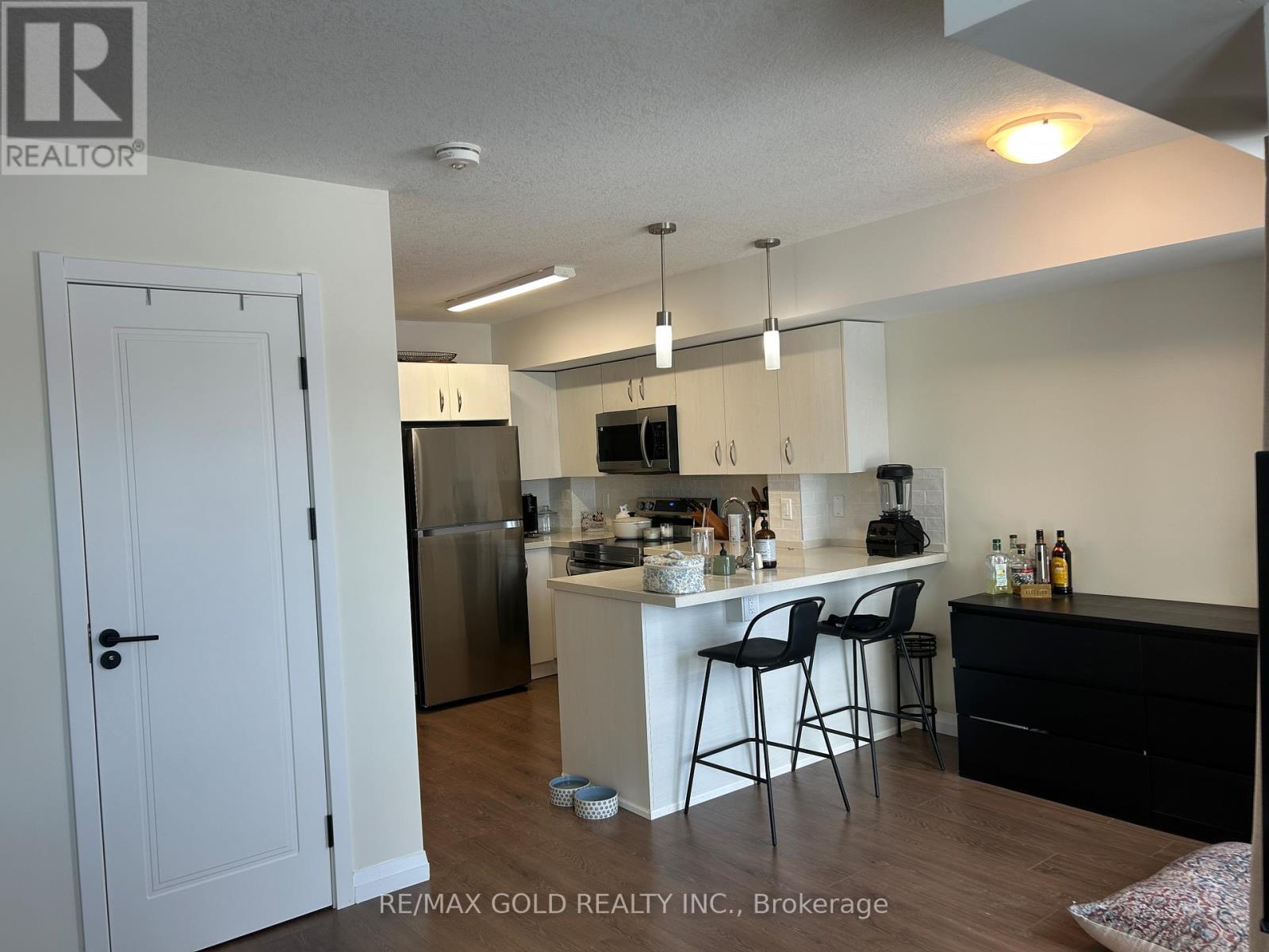 C57 - 370 Fisher Mills Road, Cambridge, Ontario  N3C 0G8 - Photo 11 - X12721448