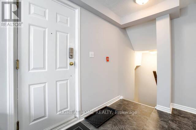 829 - 75 Weldrick Road E, Richmond Hill, Ontario  L4C 0H9 - Photo 7 - N12727068