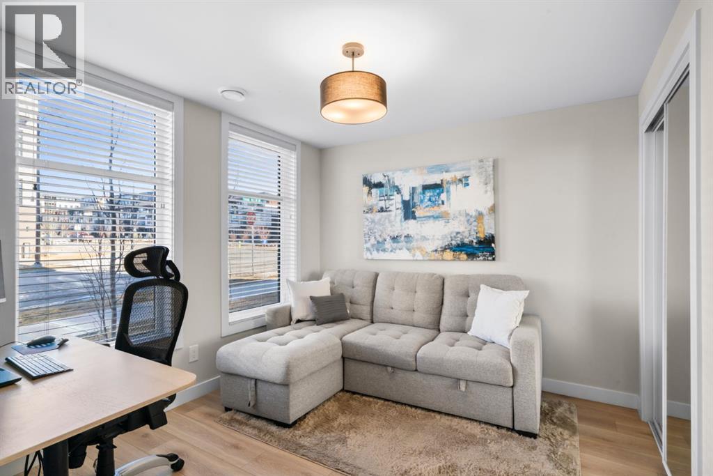 7813 Spring Willow Drive Sw, Calgary, Alberta  T3H 6C9 - Photo 7 - A2279709