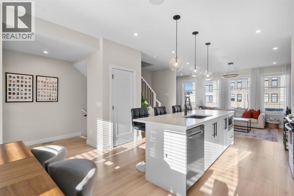 7813 Spring Willow Drive Sw, Calgary, Alberta  T3H 6C9 - Photo 16 - A2279709