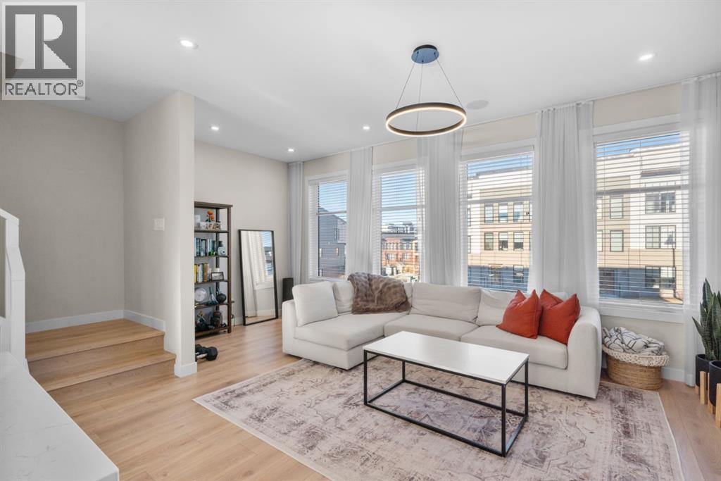 7813 Spring Willow Drive Sw, Calgary, Alberta  T3H 6C9 - Photo 17 - A2279709