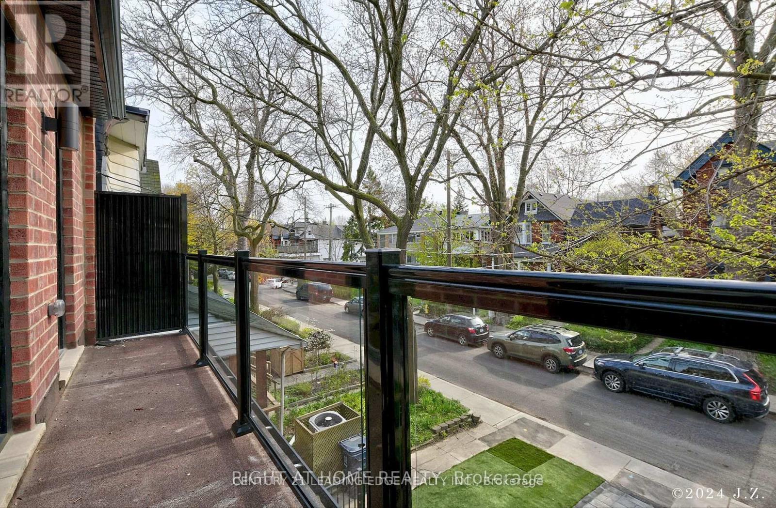 Unit #2 - 153 Macdonell Avenue W, Toronto, Ontario  M6R 2A4 - Photo 5 - W12727100