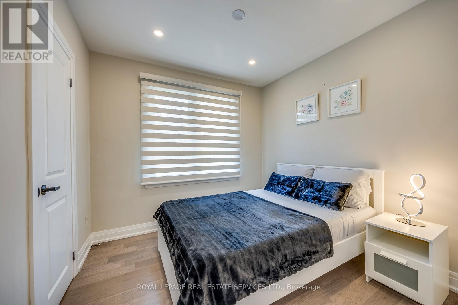 577 Trudale Court, Oakville, Ontario  L6L 4H2 - Photo 19 - W12727104