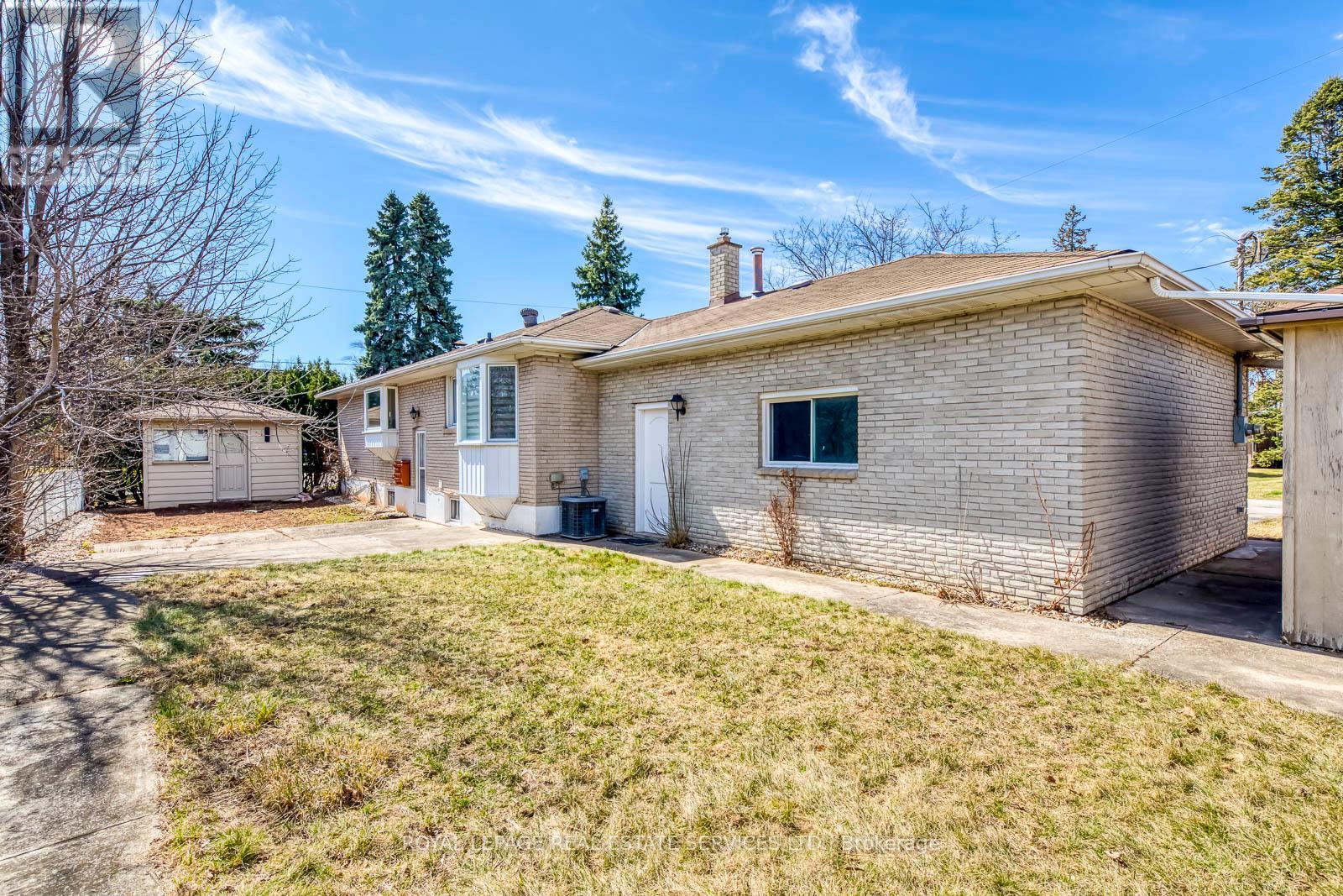 577 Trudale Court, Oakville, Ontario  L6L 4H2 - Photo 32 - W12727104