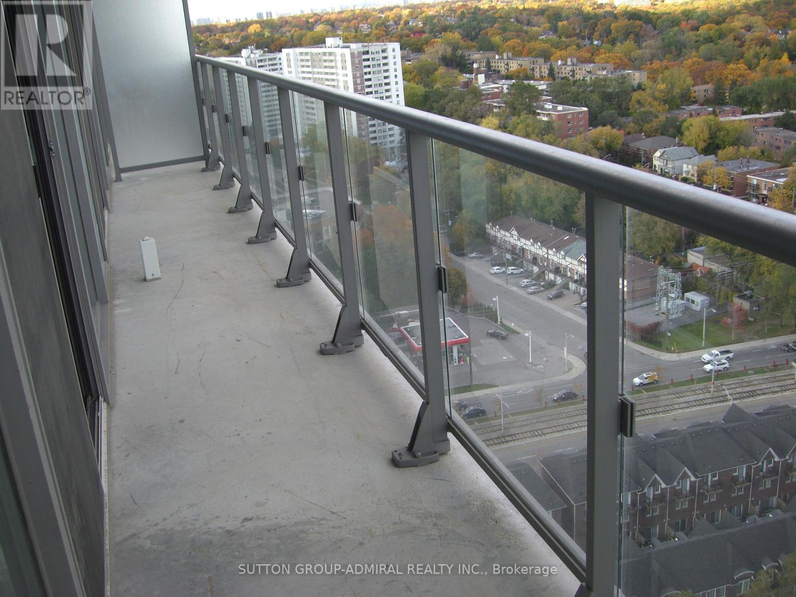 2216 - 105 The Queensway Way, Toronto, Ontario  M6S 5B5 - Photo 13 - W12727114