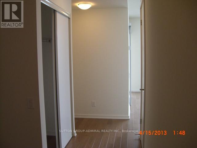 2216 - 105 The Queensway Way, Toronto, Ontario  M6S 5B5 - Photo 4 - W12727114