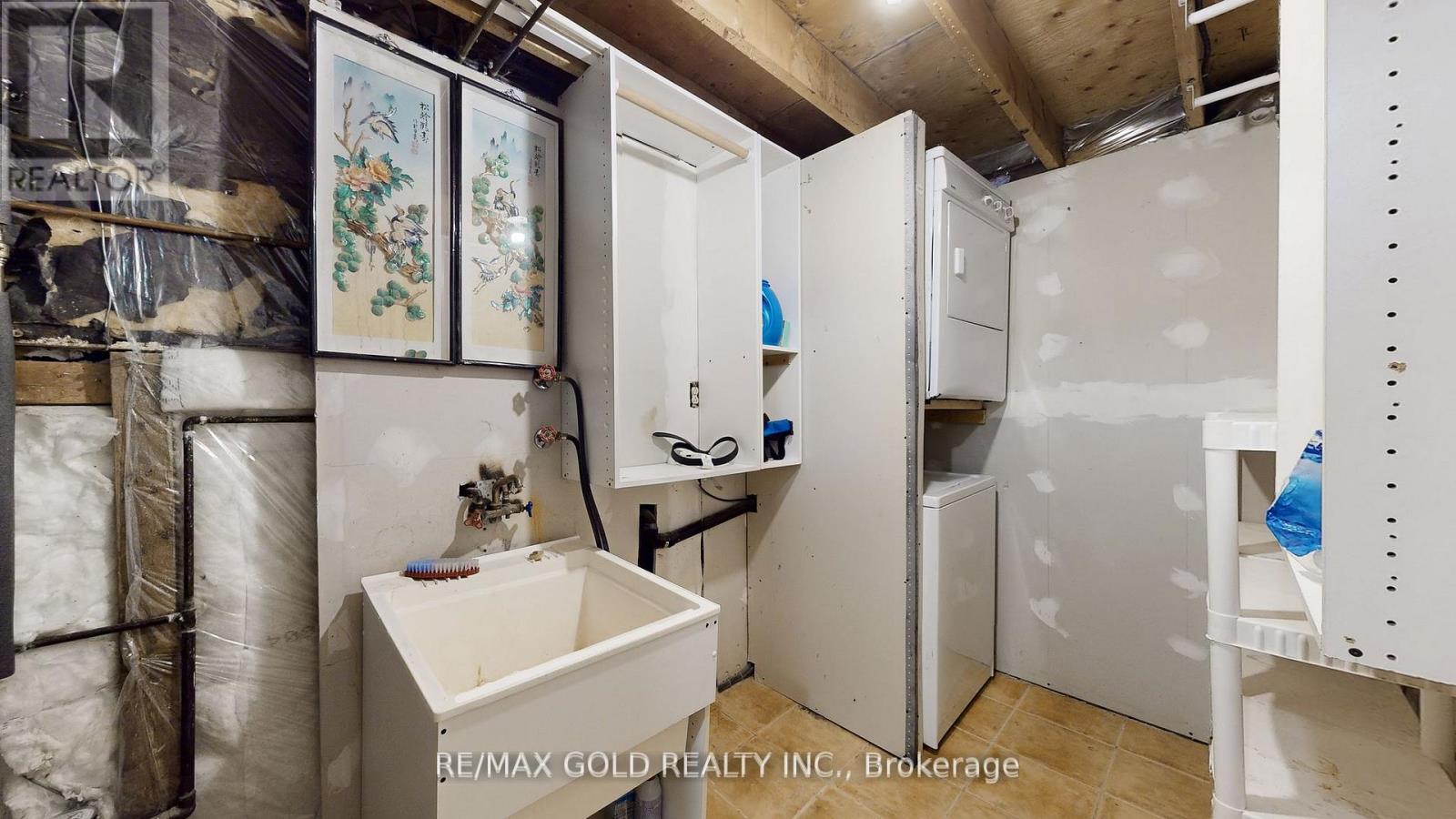 3 Hemlark Court, Brampton, Ontario  L6S 2B7 - Photo 22 - W12727118