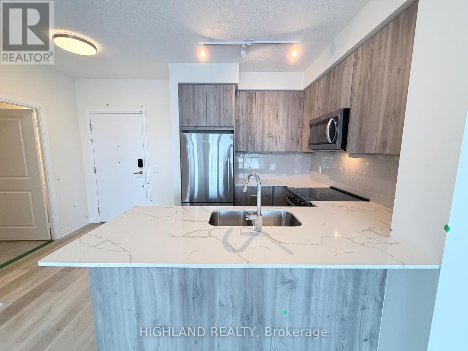 2608 - 15 Watergarden Drive, Mississauga, Ontario  L5R 0H4 - Photo 6 - W12727124