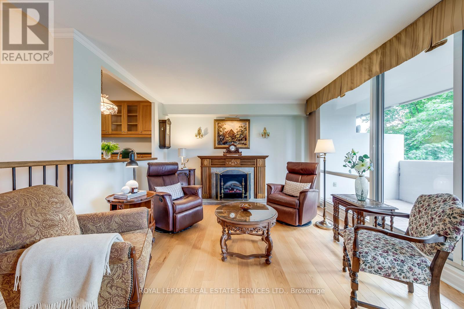 405 - 240 Scarlett Road, Toronto, Ontario  M6N 4X4 - Photo 12 - W12632148