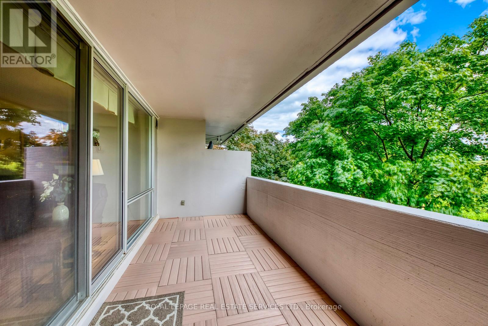 405 - 240 Scarlett Road, Toronto, Ontario  M6N 4X4 - Photo 15 - W12632148