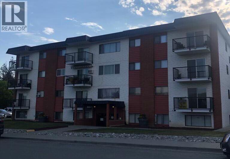 112 17th Avenue S Unit# 207, Cranbrook, British Columbia V1C 3A5 - Photo 1 - 10371025