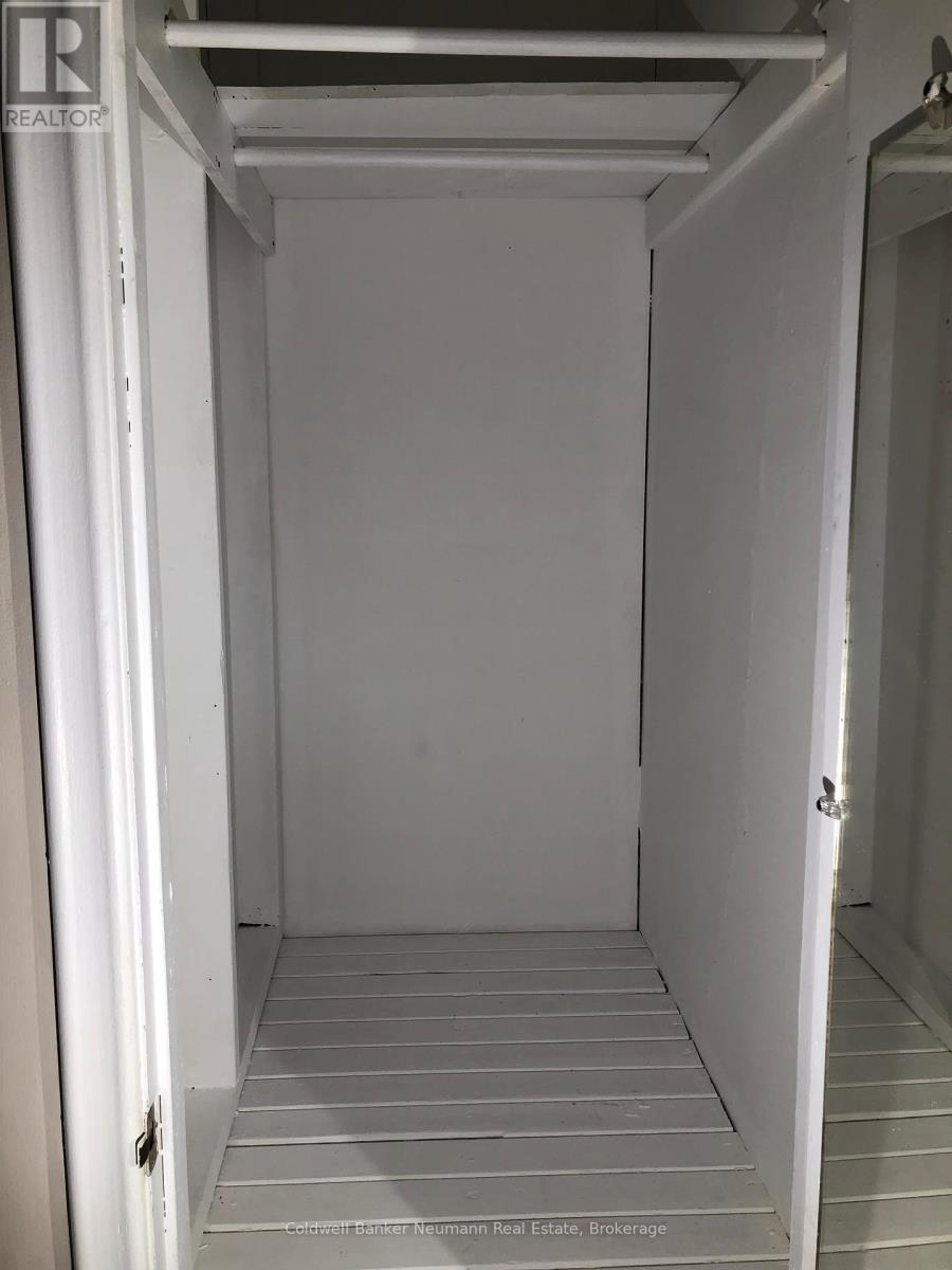 B - 96 Arthur Street N, Guelph (St. George's), Ontario  N1E 4V2 - Photo 5 - X12727146