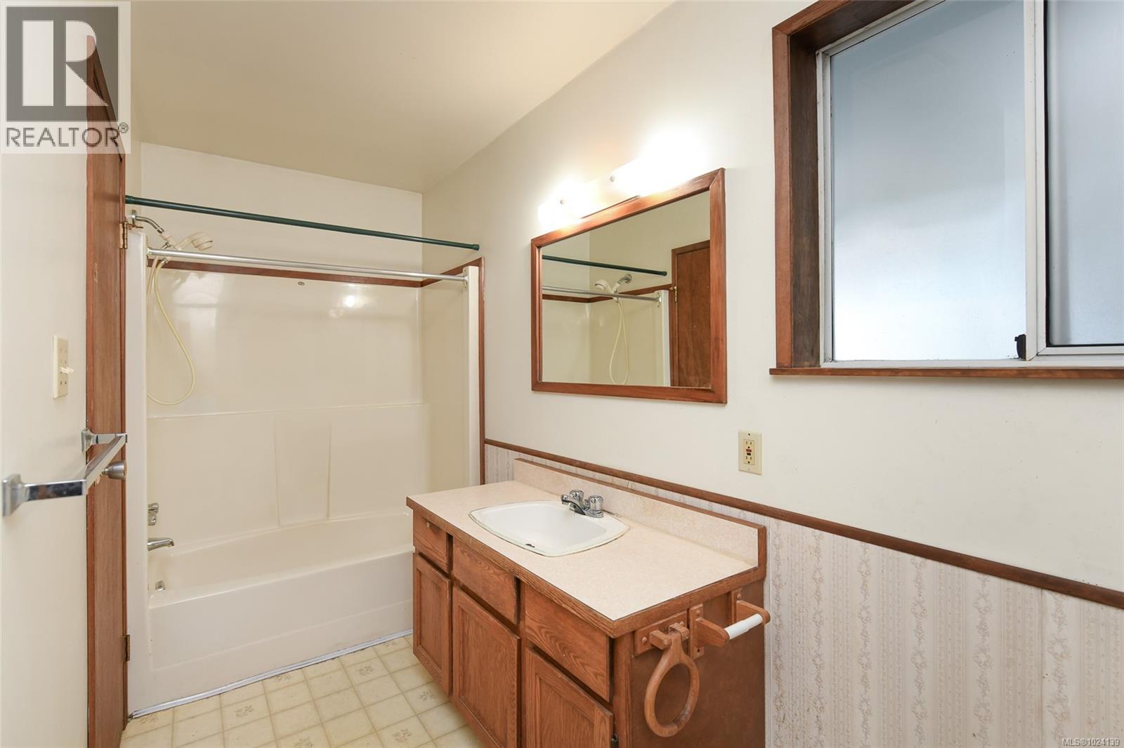 613 Pritchard Rd, Comox, British Columbia  V9M 3J1 - Photo 20 - 1024139