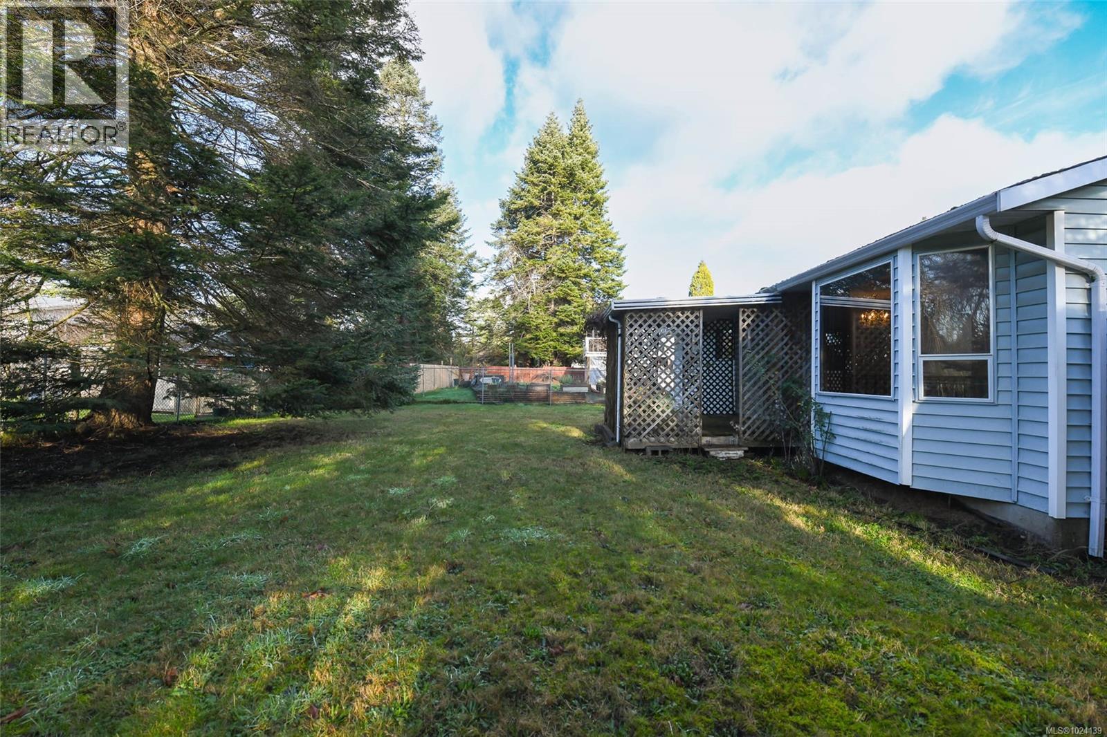 613 Pritchard Rd, Comox, British Columbia  V9M 3J1 - Photo 29 - 1024139