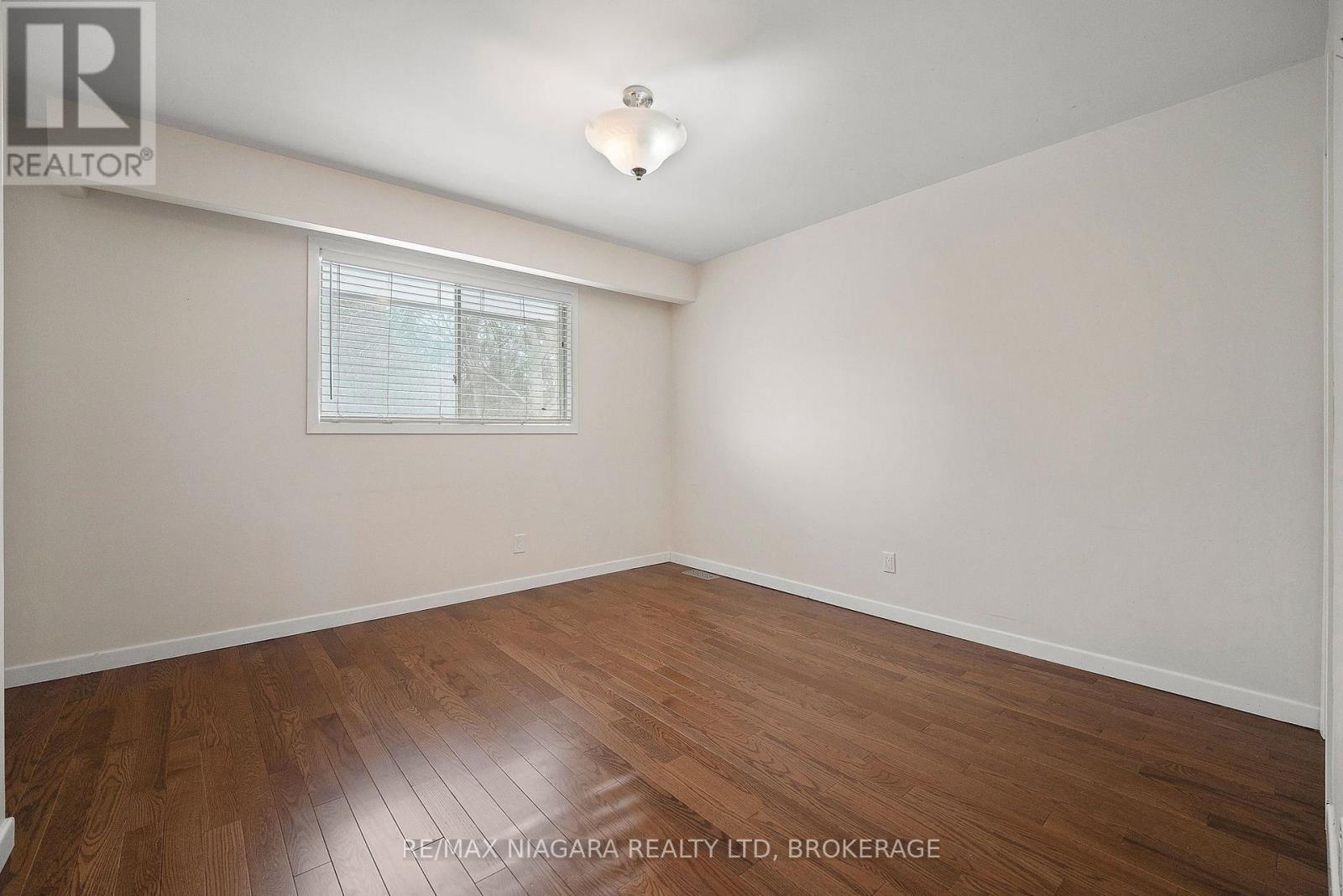 204 Parnell Road, St. Catharines, Ontario  L2M 1V6 - Photo 16 - X12727178